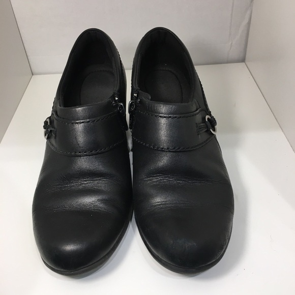 Clark’s Shoes Size 7.5M - Picture 5 of 14